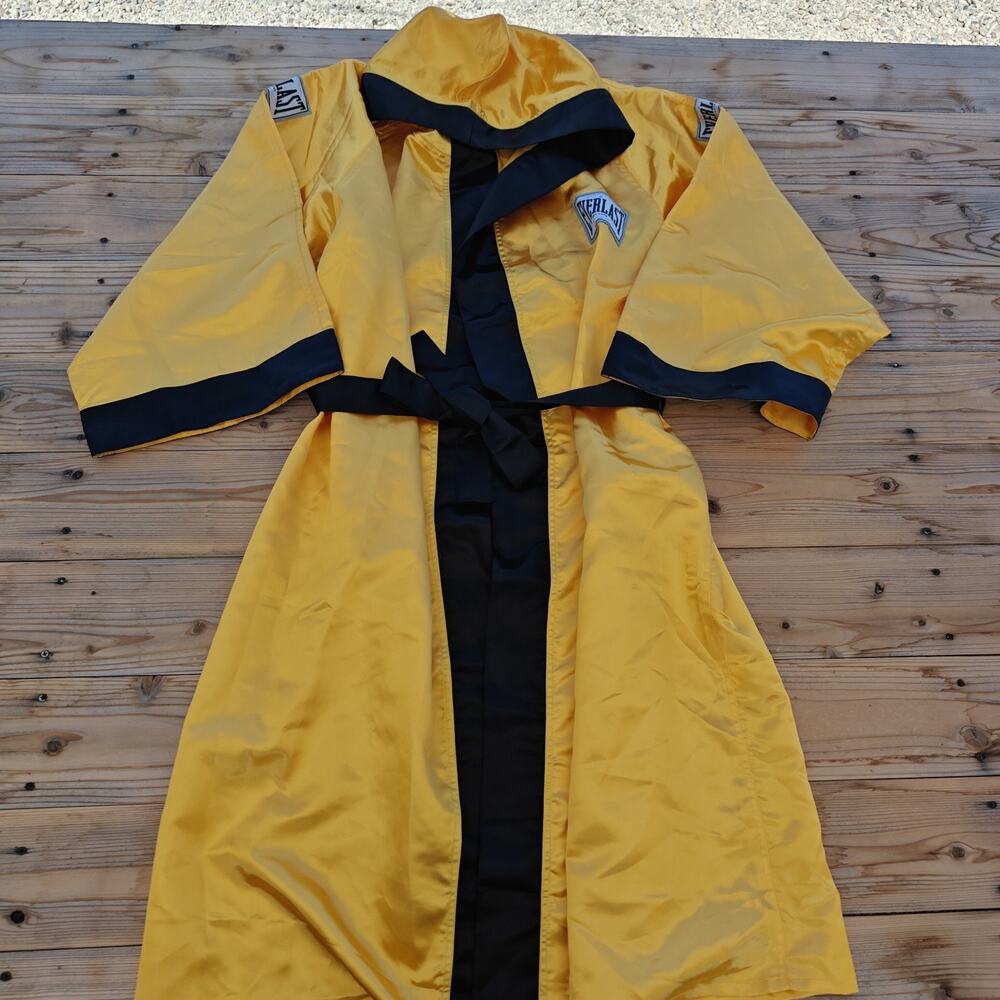 Everlast Men's Boxing Yellow Entrance Belted Hooded Rope